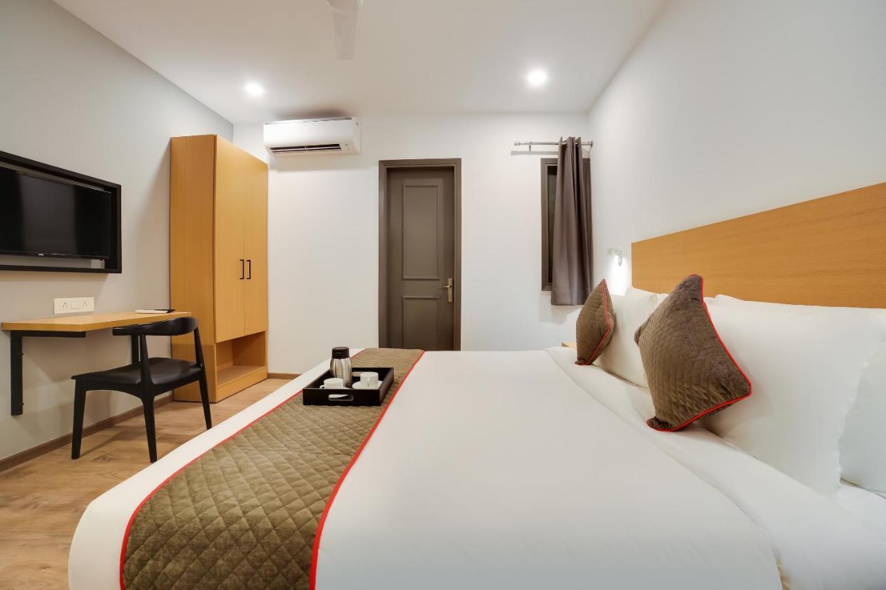Oyo Townhouse 019 Anand Vihar Hotel Nueva Delhi Exterior foto